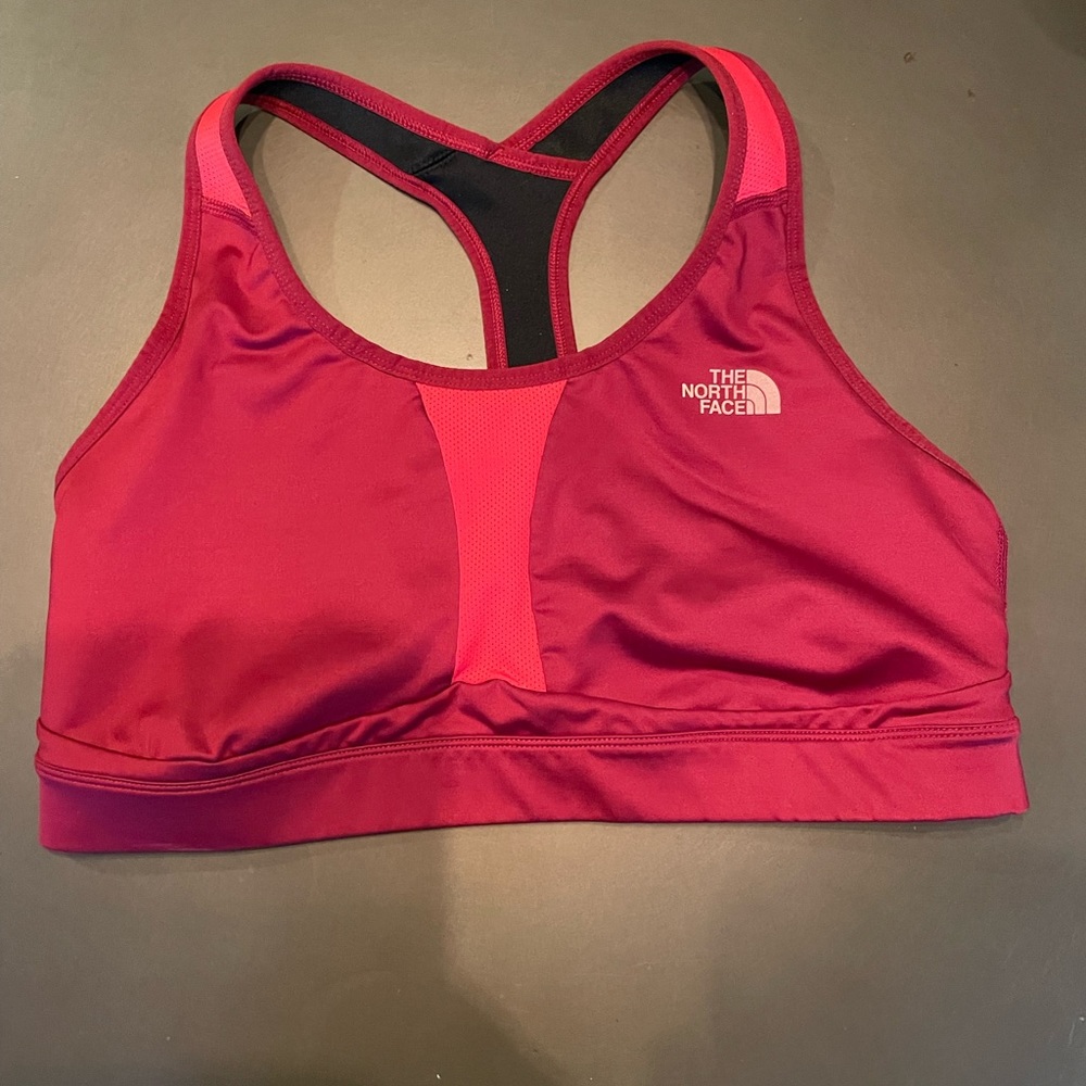 NWOT North Face sport bra